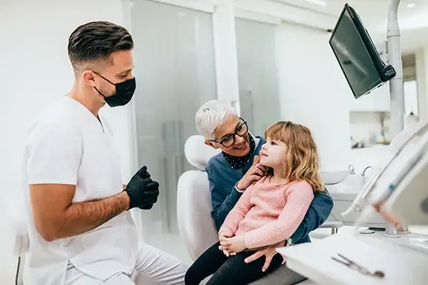 Read more about the article How to Choose the Best Dentist: What Local Families Should Look For